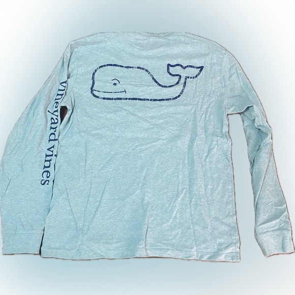Vineyard vines long sleeve - Picture 2 of 3